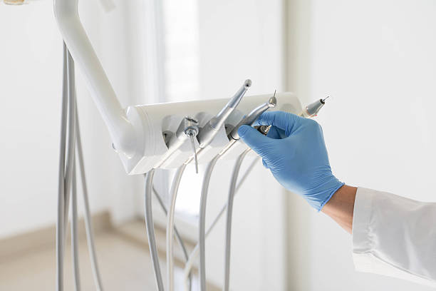 24/7 Emergency Dental Implants experts in Dos Palos, CA